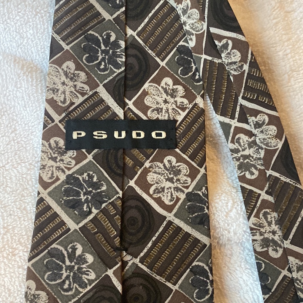 Tie - Picture 2 of 2